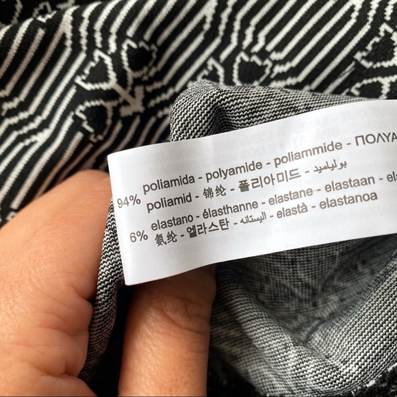 🖤 ZARA BLACK WHITE STRIPE FLORAL CROP TOP! - Picture 7 of 7